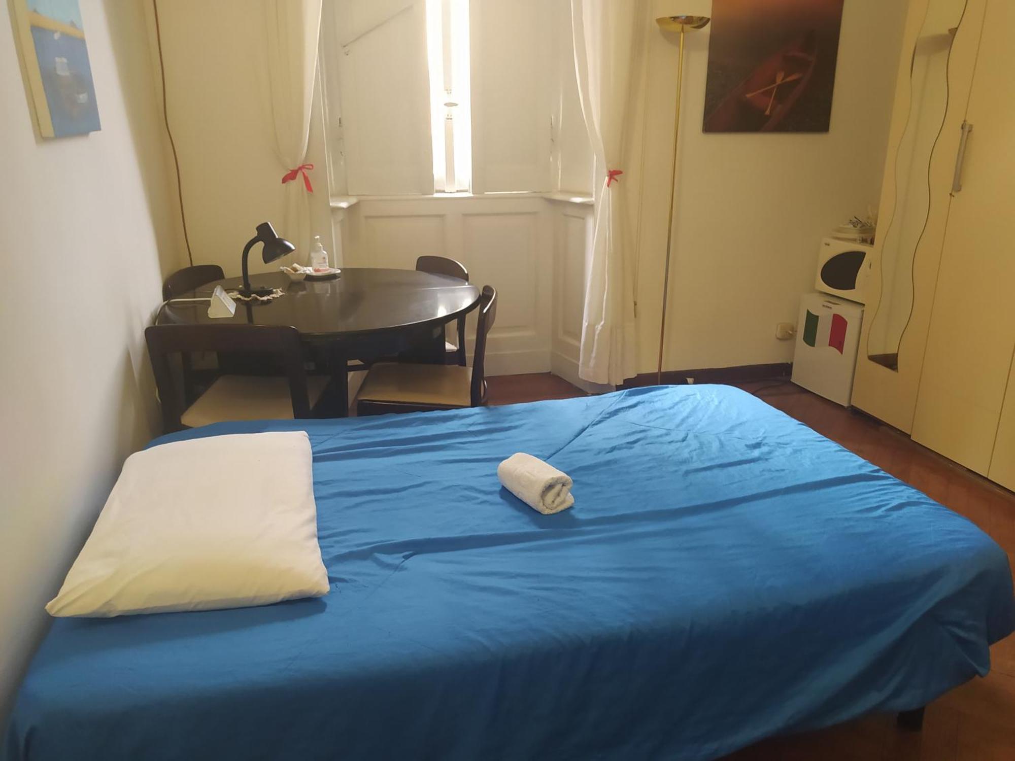 1Room In Милано Стая снимка